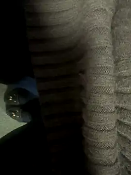 HiddenHoneyLDN online show from 09-29-25, 03:17