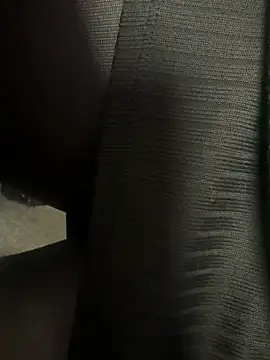 Snapshot of HiddenHoneyLDN chatting on 02-11-26, 02:39 HiddenHoneyLDN online show from 02-11-26, 02:39