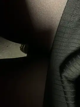 HiddenHoneyLDN online show from 01-15-26, 03:37