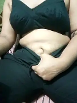 Snapshot of Maria_Mahi chatting on 06-30-26, 02:28 Maria Mahi online show from 06-30-26, 02:28