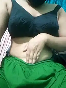 Snapshot of Maria_Mahi chatting on 06-25-26, 04:56 Maria Mahi online show from 06-25-26, 04:56