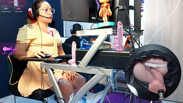 leidydi223 online show from 07-15-26, 08:16