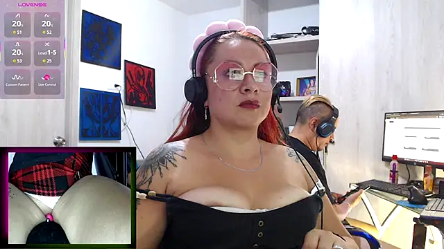 leidydi223 online show from 10-18-25, 01:29