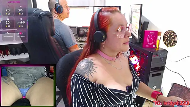 leidydi223 online show from 10-15-25, 01:15