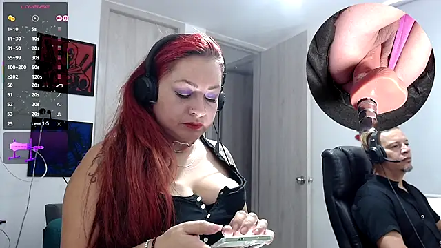 leidydi223 online show from 11-11-25, 02:23