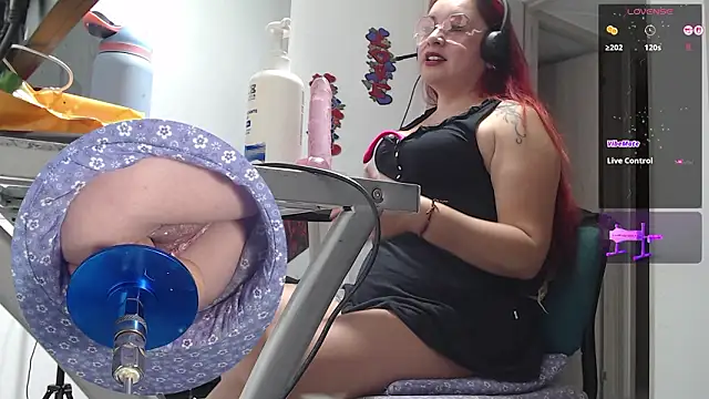 leidydi223 online show from 01-31-26, 08:18