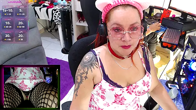 leidydi223 online show from 10-16-25, 01:52