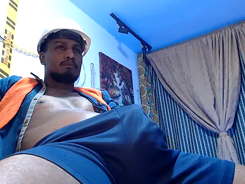 ElCaballeroNegro24 online show from 10-28-25, 03:40