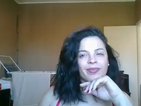ITALIANASISIXX online show from 04-25-26, 03:09