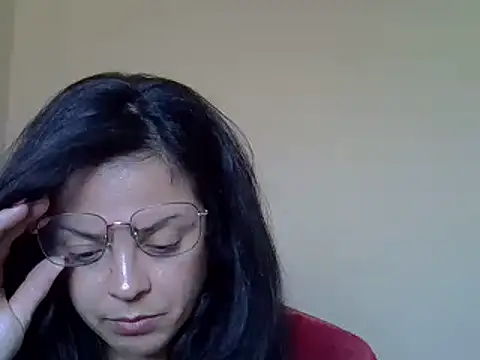 Snapshot of ITALIANASISIXX chatting on 03-03-25, 12:39 ITALIANASISIXX online show from 03-03-25, 12:39