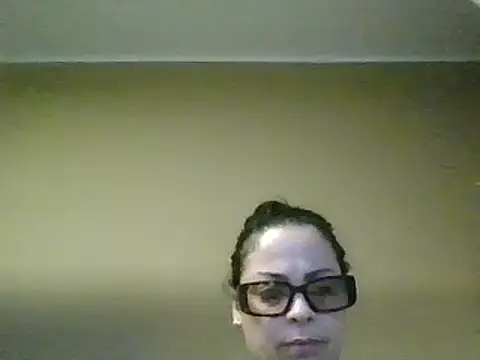 Snapshot of ITALIANASISIXX chatting on 02-28-25, 06:21 ITALIANASISIXX online show from 02-28-25, 06:21