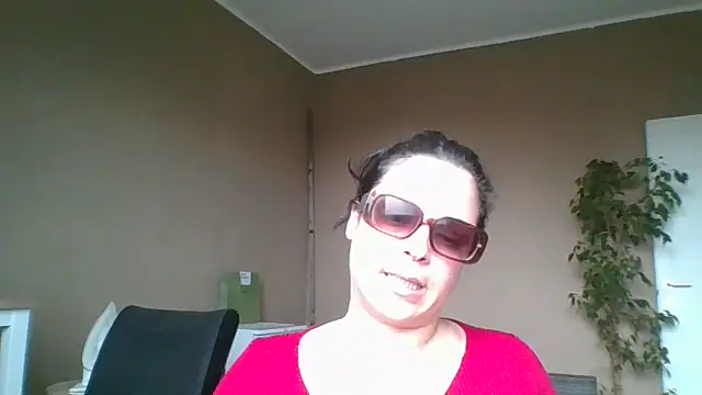 ITALIANASISIXX online show from 02-19-26, 01:30