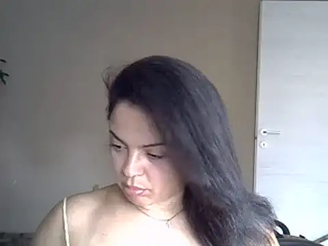 Snapshot of ITALIANASISIXX chatting on 06-25-26, 07:02 ITALIANASISIXX online show from 06-25-26, 07:02