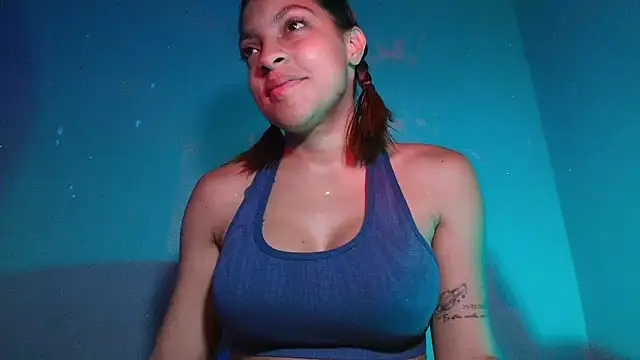 Snapshot of m_rosee chatting on 06-25-26, 03:06 m rosee online show from 06-25-26, 03:06
