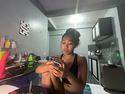 PinayLina18 online show from 05-14-26, 03:36