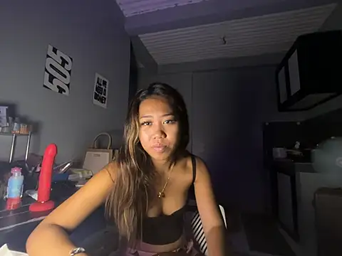 PinayLina18 online show from 04-18-26, 05:54