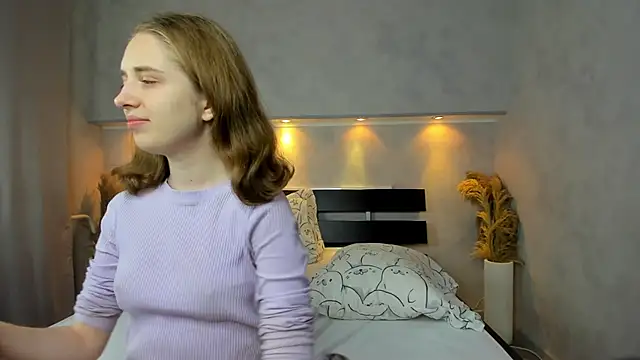 Camilla Kelly online show from 09-28-25, 12:17