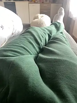 Snapshot of andrey1887 chatting on 09-11-25, 09:53 andrey1887 online show from 09-11-25, 09:53