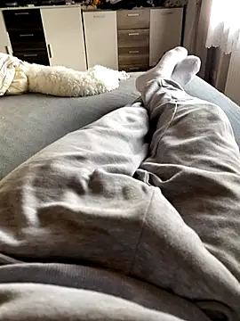 Snapshot of andrey1887 chatting on 09-16-25, 01:23 andrey1887 online show from 09-16-25, 01:23