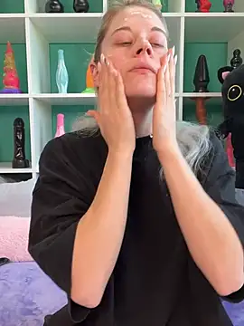 TheRealJessyLey online show from 03-19-26, 08:25