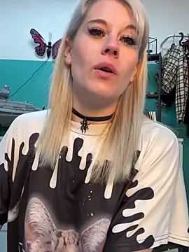 TheRealJessyLey online show from 02-05-26, 08:10