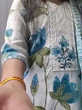 Ruhi 07 online show from 04-06-26, 05:19