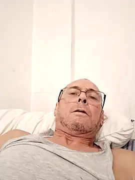 pakillobcn online show from 10-16-25, 09:23