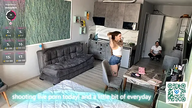 VelvetMiley online show from 04-25-26, 01:41