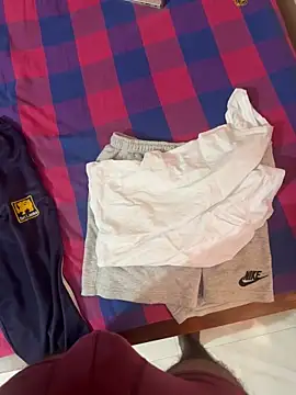 Snapshot of creepy7boy chatting on 09-11-25, 09:20 creepy7boy online show from 09-11-25, 09:20