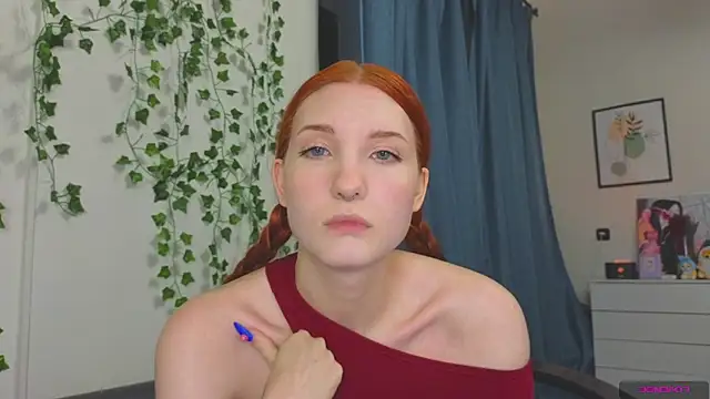 Snapshot of Olivia_Rid_ chatting on 09-19-25, 08:46 Olivia Rid  online show from 09-19-25, 08:46