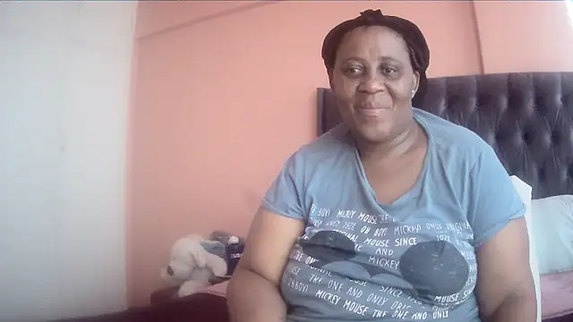 HUGEASSXXXXX online show from 03-28-26, 05:41