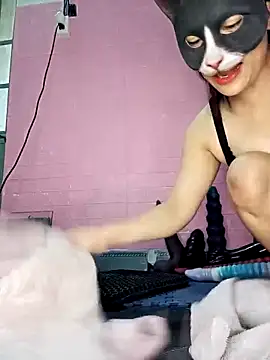 Rose 194 online show from 10-31-25, 04:20