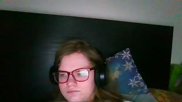 Moonolighta online show from 02-10-26, 11:20