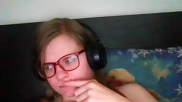 Moonolighta online show from 09-23-25, 09:49