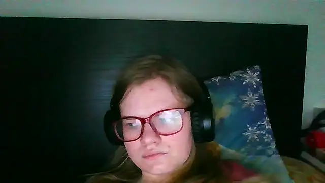 Moonolighta online show from 11-09-25, 08:29