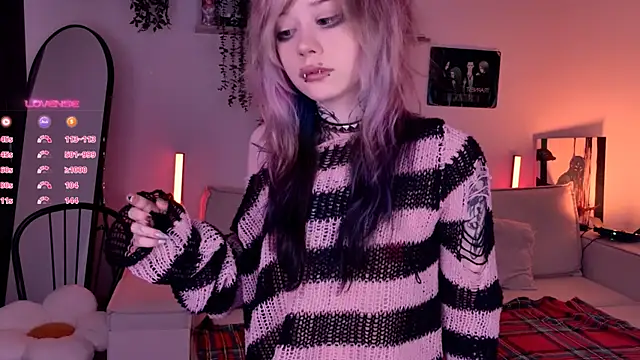 Lollyshy online show from 11-20-25, 09:32