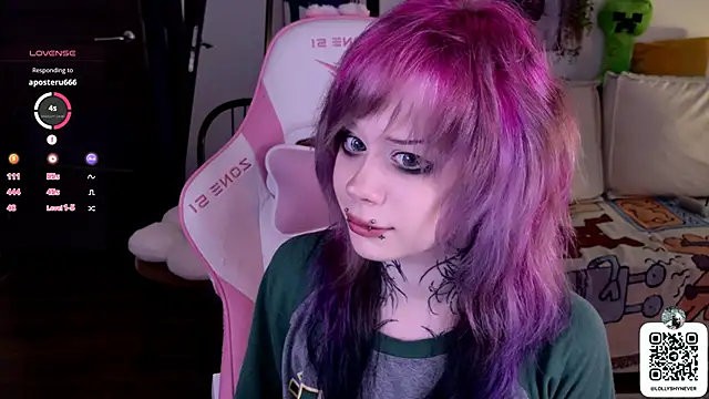 Lollyshy online show from 09-13-25, 01:11
