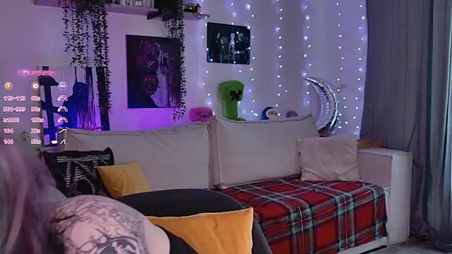 Snapshot of Lollyshy chatting on 02-01-26, 09:29 Lollyshy online show from 02-01-26, 09:29