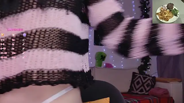 Snapshot of Lollyshy chatting on 01-17-26, 07:12 Lollyshy online show from 01-17-26, 07:12