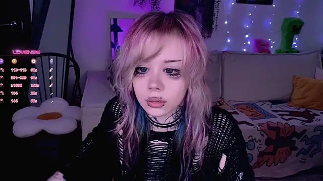 Lollyshy online show from 12-14-25, 10:21