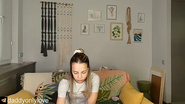 daddyonlyloveme online show from 11-15-25, 09:19