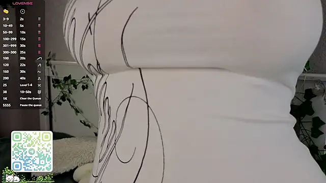 BlushinBloom online show from 06-20-26, 05:56