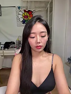 Snapshot of jiajia_L chatting on 09-29-25, 02:01 jiajia L online show from 09-29-25, 02:01