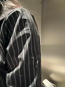 jiajia L online show from 03-23-26, 09:20