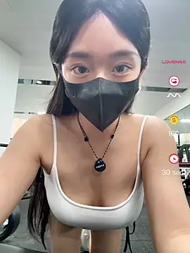 Snapshot of jiajia_L chatting on 04-27-26, 09:18 jiajia L online show from 04-27-26, 09:18