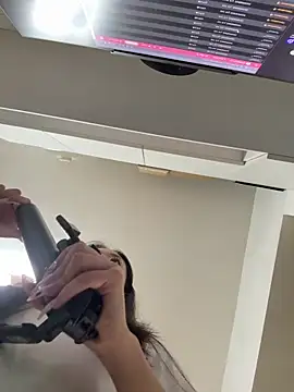 Snapshot of jiajia_L chatting on 09-28-25, 02:02 jiajia L online show from 09-28-25, 02:02