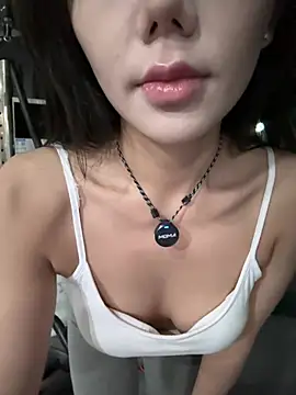 Snapshot of jiajia_L chatting on 01-12-26, 02:57 jiajia L online show from 01-12-26, 02:57