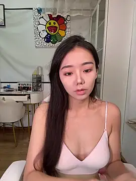 Snapshot of jiajia_L chatting on 09-26-25, 12:34 jiajia L online show from 09-26-25, 12:34