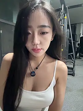 Snapshot of jiajia_L chatting on 12-17-25, 01:49 jiajia L online show from 12-17-25, 01:49