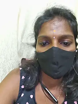 Snapshot of Honey_rosetamil chatting on 05-29-26, 06:25 Honey rosetamil online show from 05-29-26, 06:25